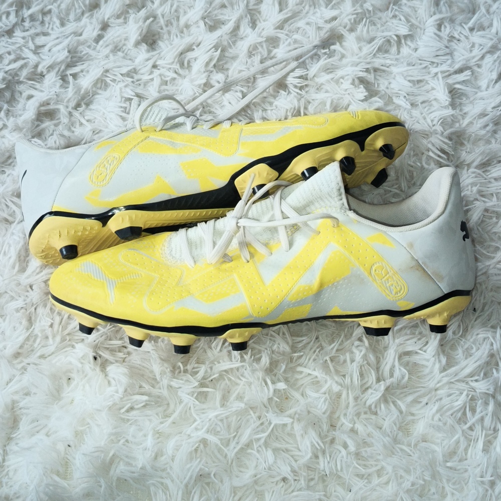 Men's Puma Soccer Cleats
